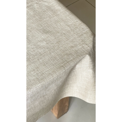 Camino impermeable de ecocuero, vinílico lavable, de fácil limpieza.