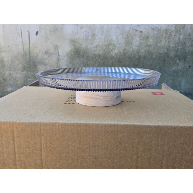 plato de torta, platos de torta con pie, plato de torta de vidrio con pie de madera, mesa, cocina, vesti tu mesa