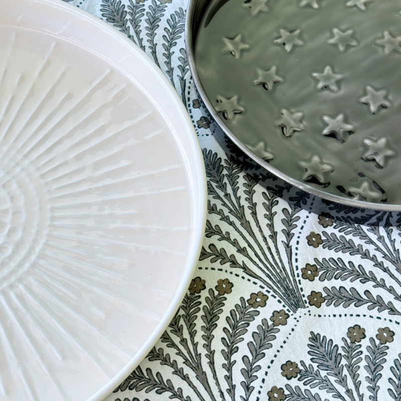 bandejas, bandejas enamel, bandejas de hierro, hierro, enamel. bandeja circular, india